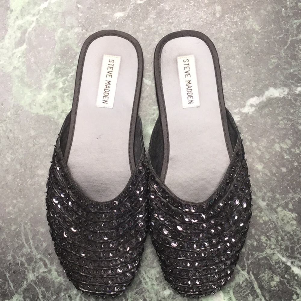 STEVE MADDEN black sequin flats